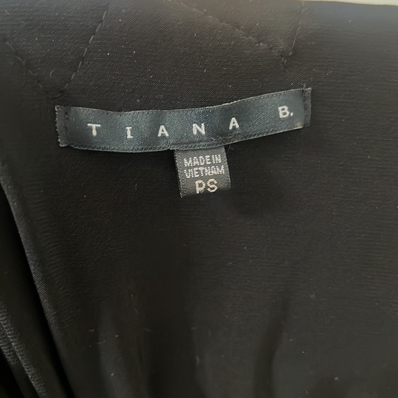 Tiana B. Sleeveless Black Dress - Petite Small | A11 - Picture 7 of 7